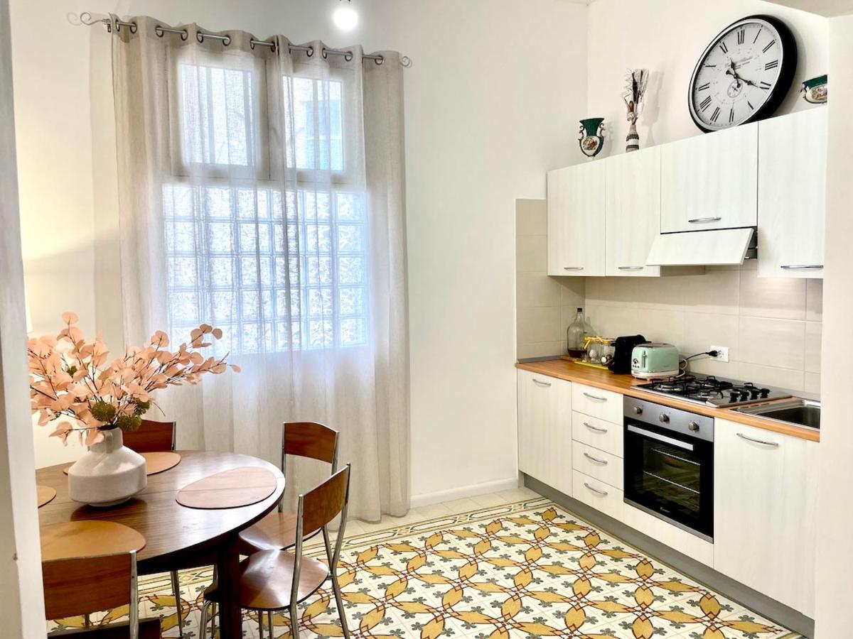 La Fenice - Mosaic Home ตราปานี ภายนอก รูปภาพ